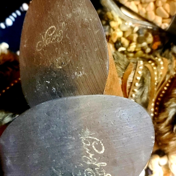 Shoes - Picture 3 of 8